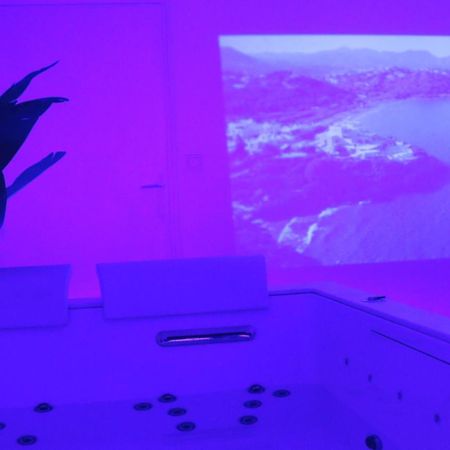 Dima Suite Jacuzzi Privatif Vedène Exteriör bild