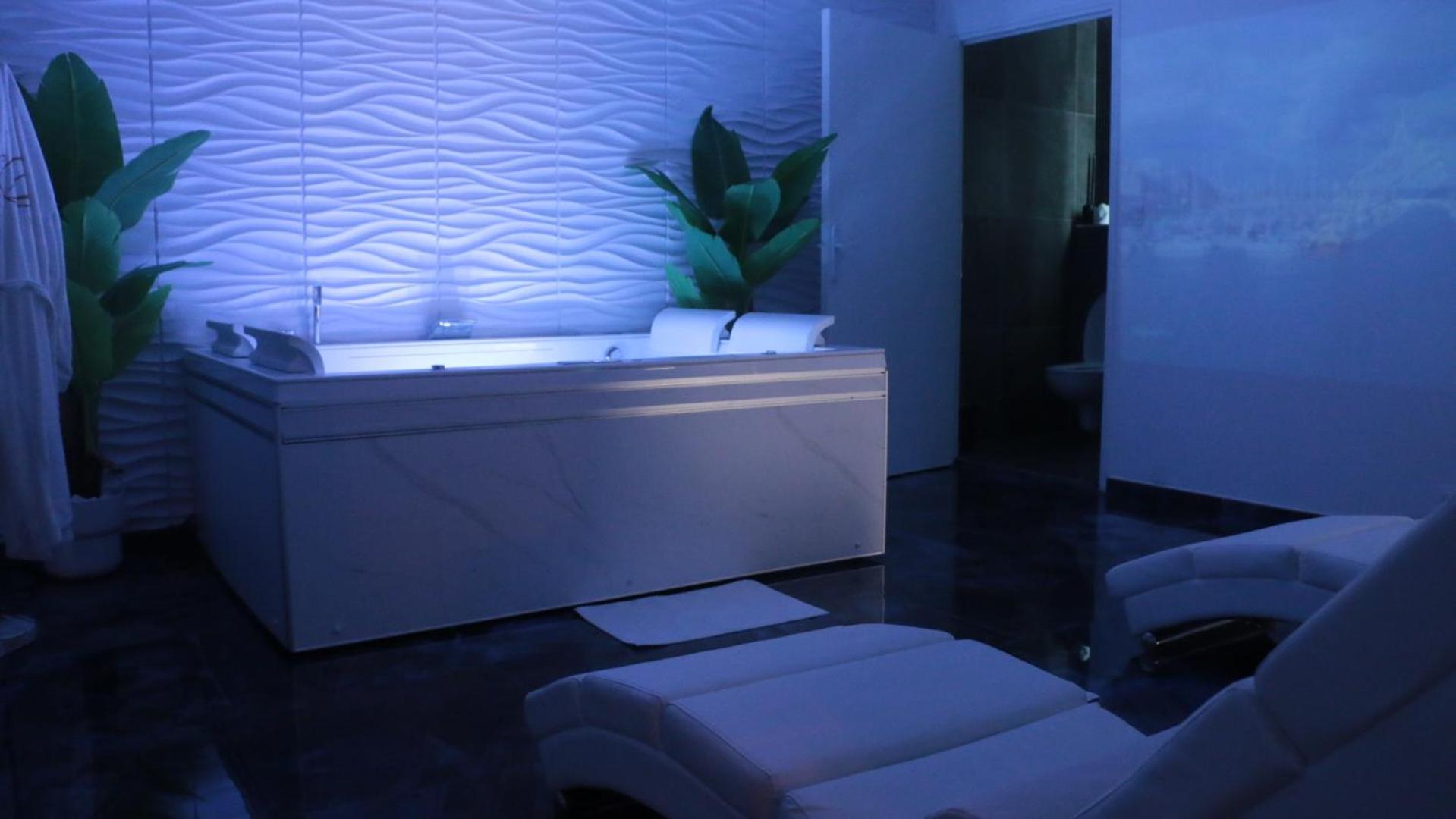 Dima Suite Jacuzzi Privatif Vedène Exteriör bild